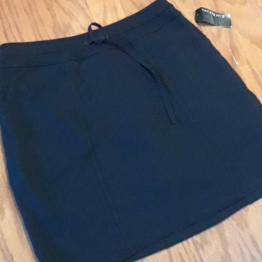 Kim Rogers black knit skirt